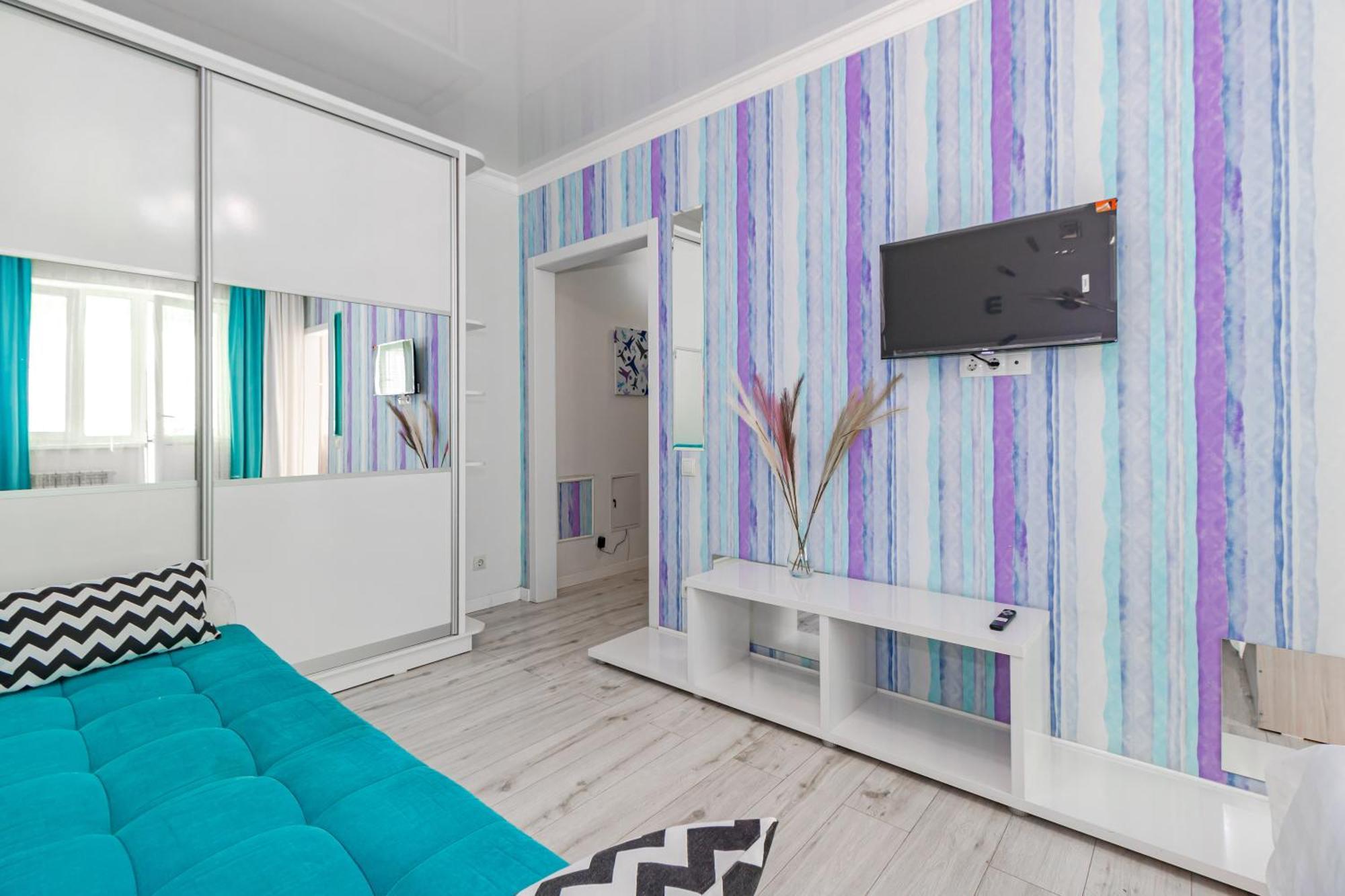 Apartment 7 я 21-6-150 *