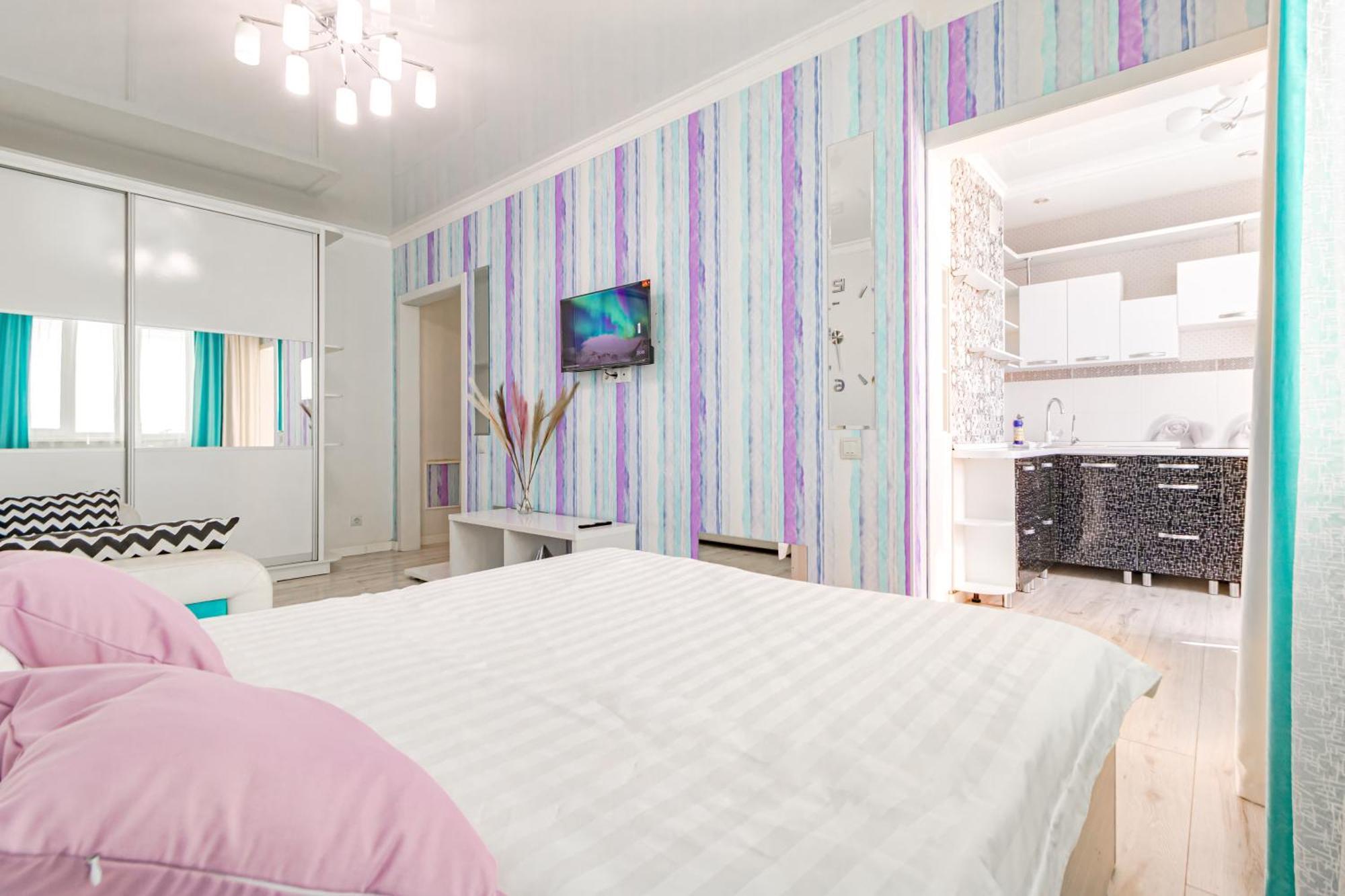7 я 21-6-150 Apartment